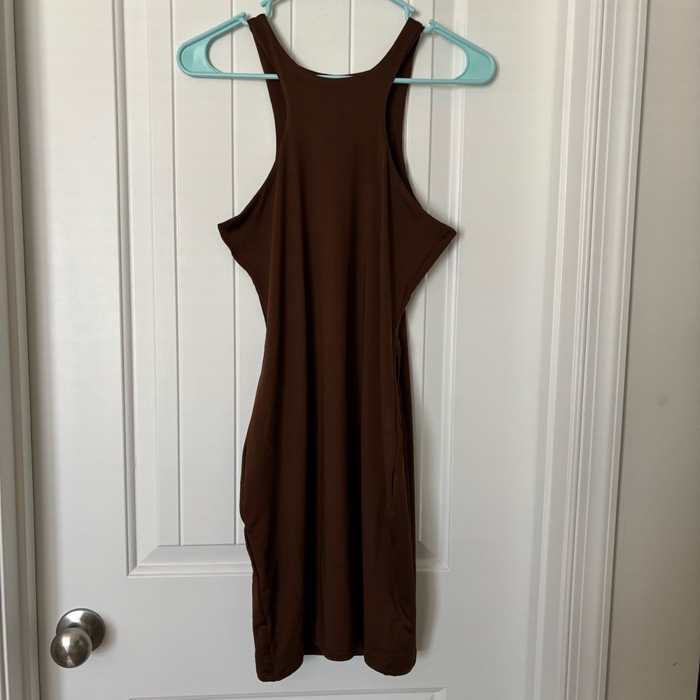 Elegant Brown Sleeveless Dress